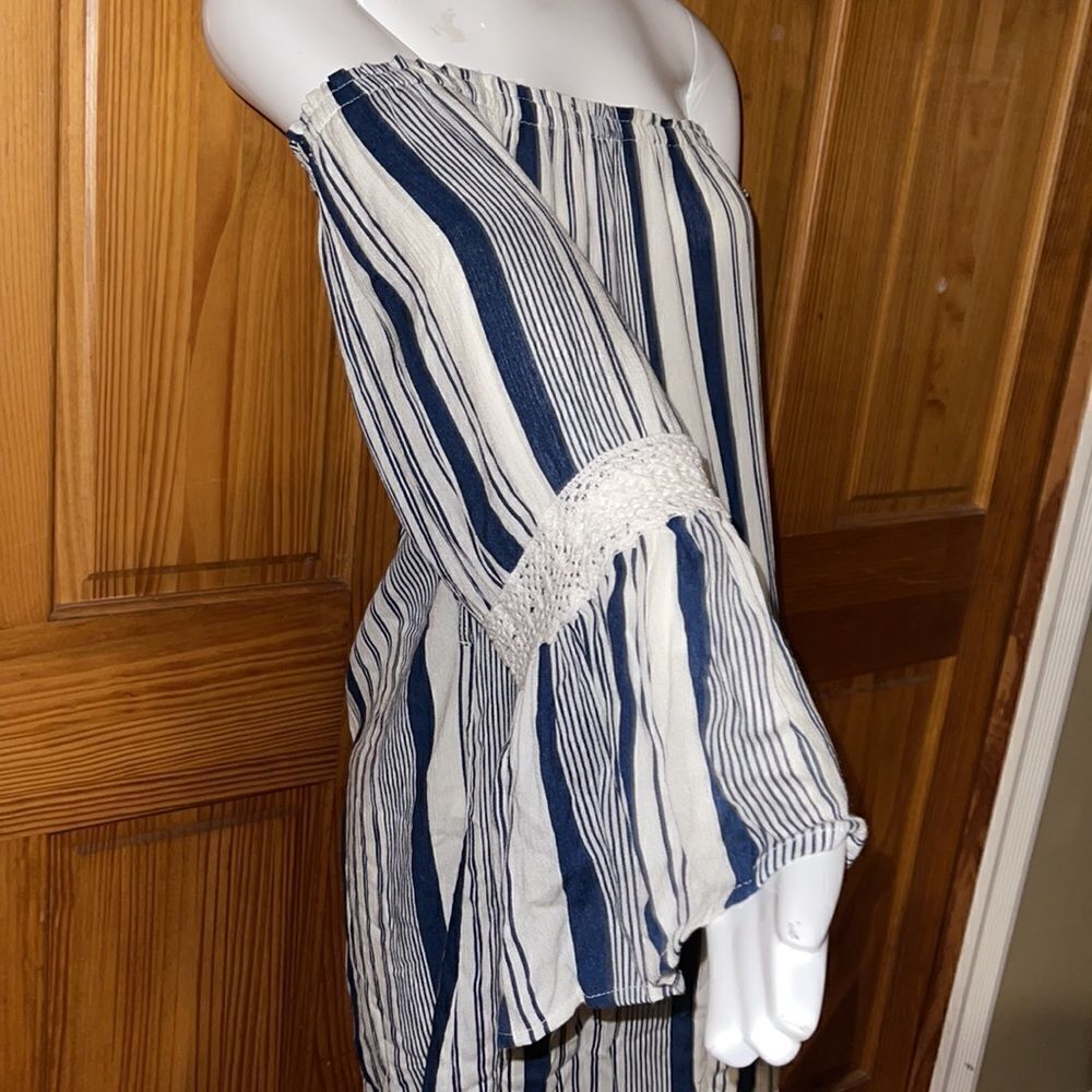 Off the shoulder bell sleeve dress
